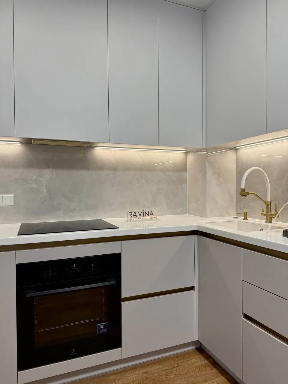 Кухни и корпусная мебель на заказ Ramina Home